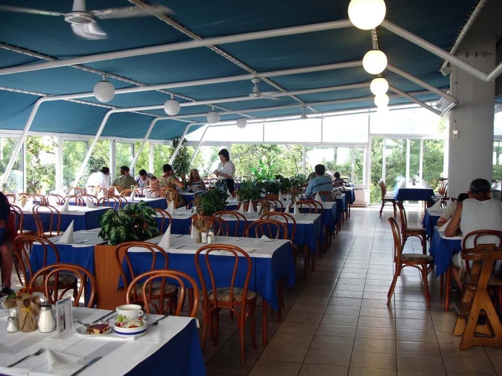 Hotel Adriatic Omišalj Exterior foto